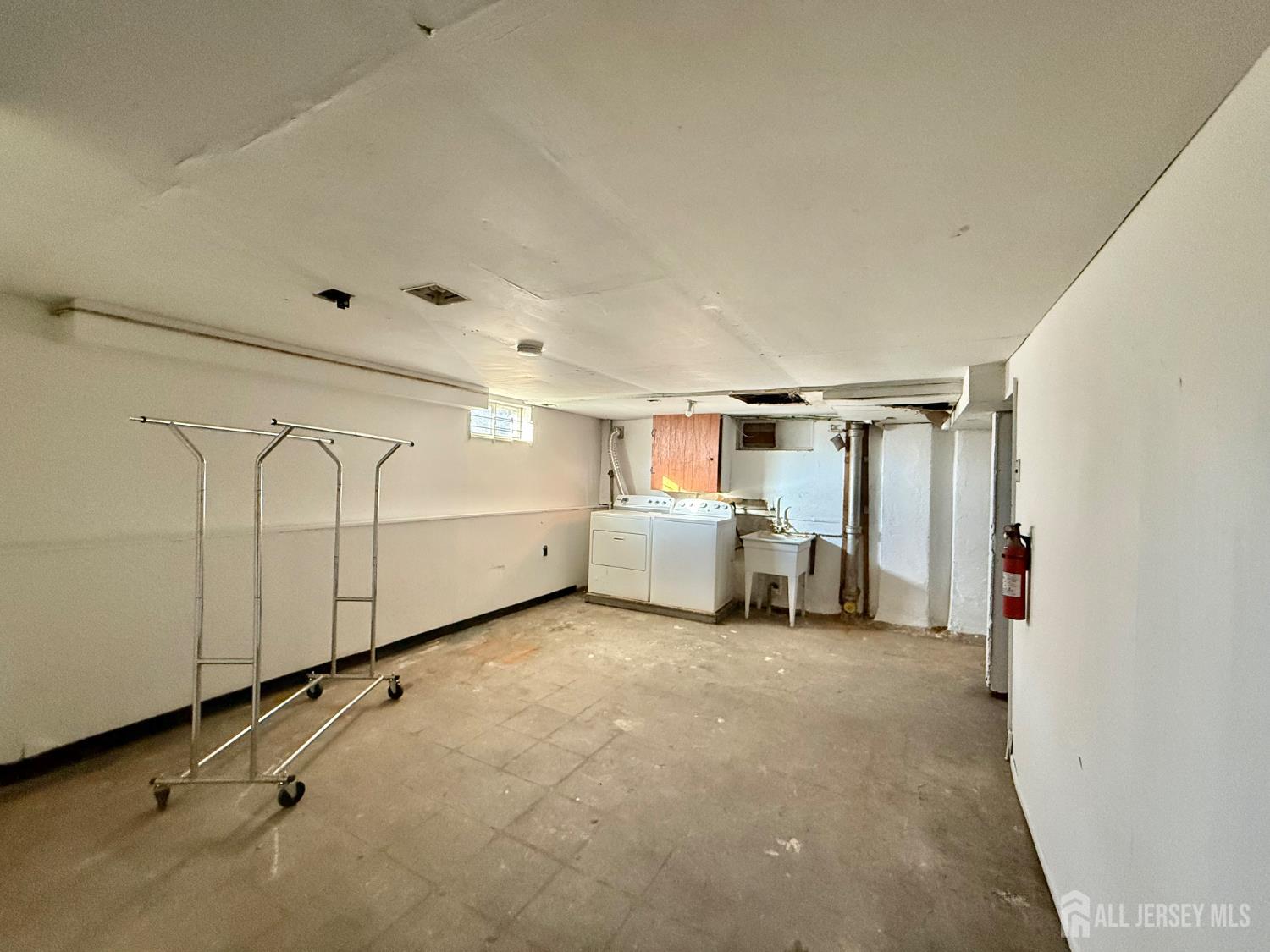 2707 Woodbridge Avenue, Edison, NJ, 08817 image 17