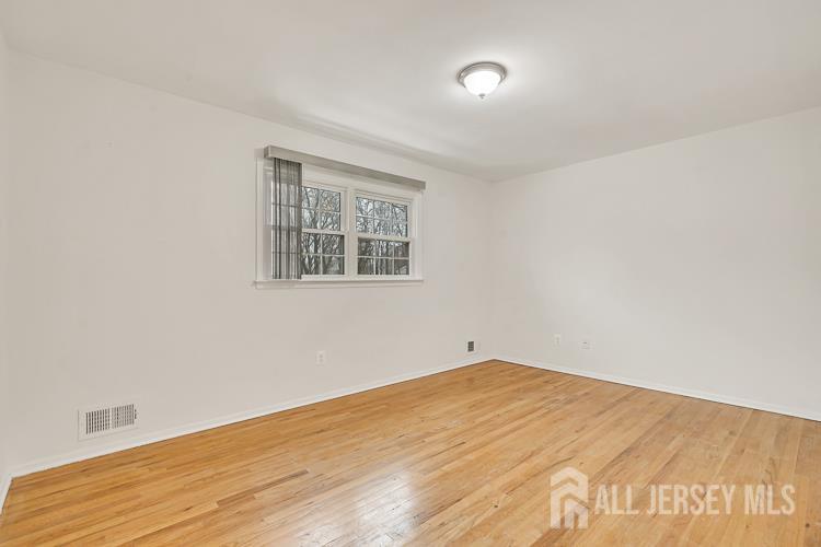 1040 Hillside Drive, North Brunswick, NJ, 08902 image 30