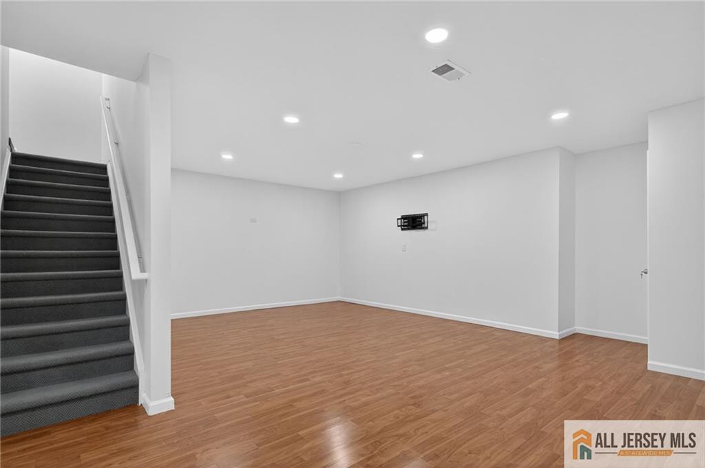 20 Andrews Way, Piscataway, NJ, 08854 image 18