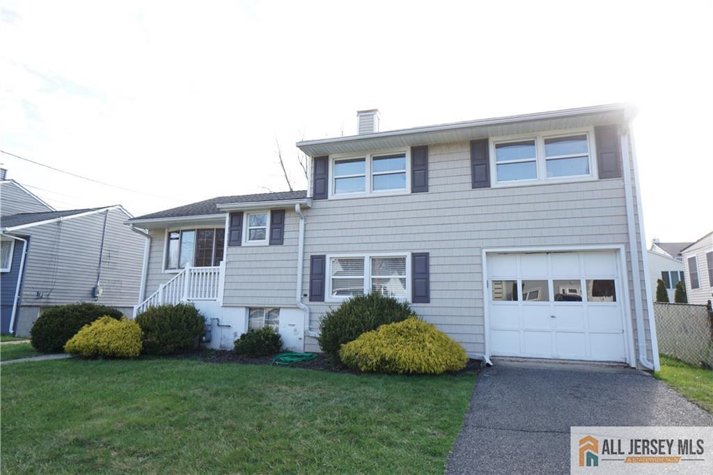 32 Predmore Avenue Image 1