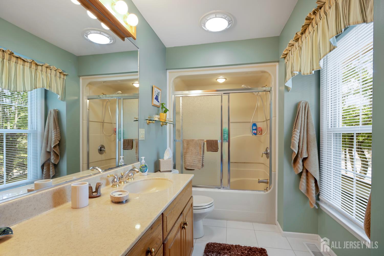 1 Hawthorn Road, Piscataway, NJ, 08854 image 23