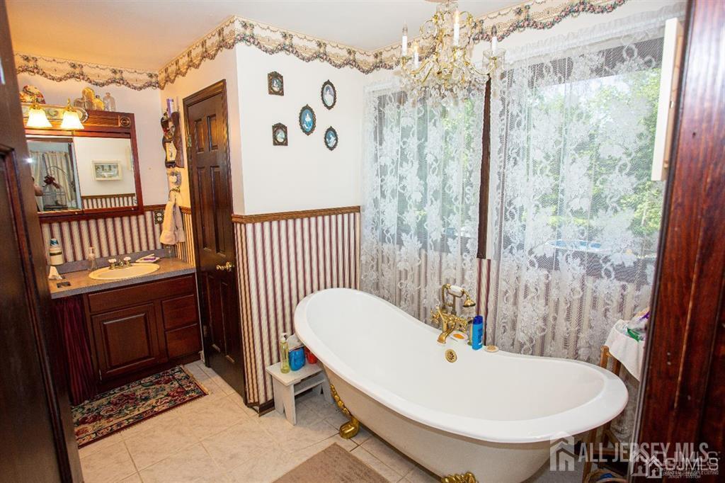 219 Johnson Lane, Sayreville, NJ, 08859 image 45