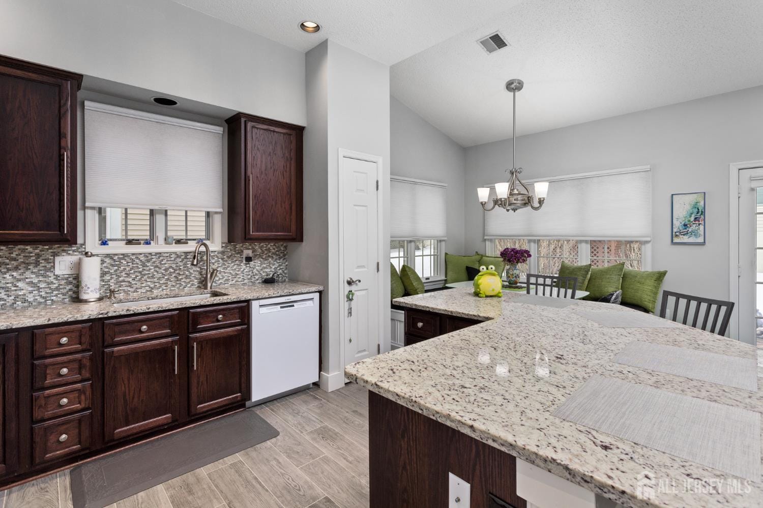 7 Severn Way, Monroe, NJ, 08831 image 14