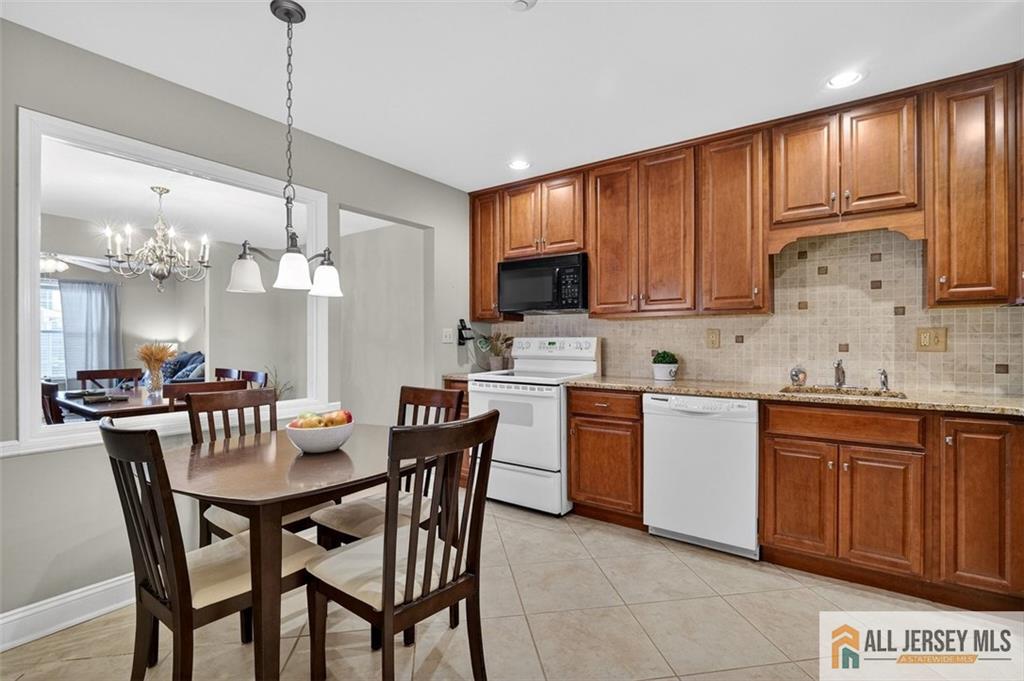 17 George Washington Drive 17B, Monroe, NJ, 08831 image 7