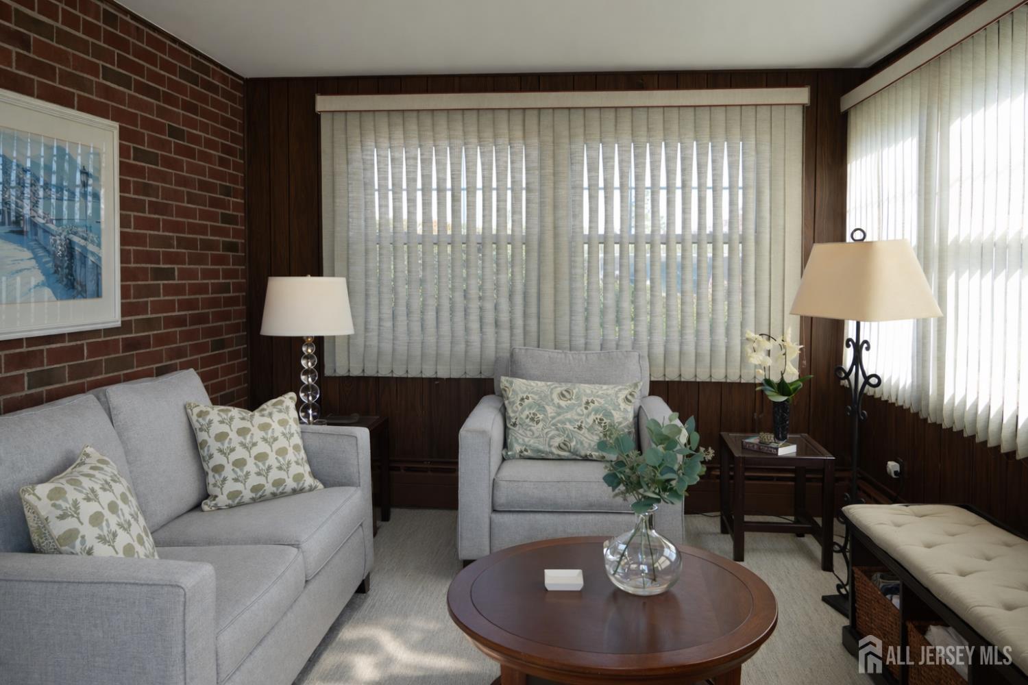 40 Cleremont Avenue Image 3