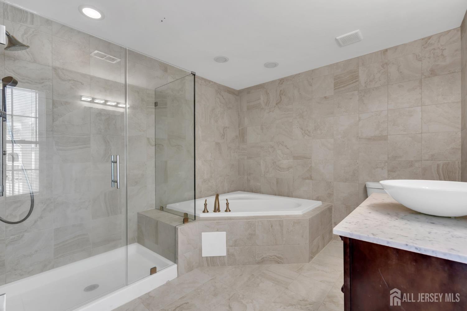 3251 Premier Place, Allentown, NJ, 07719 image 39