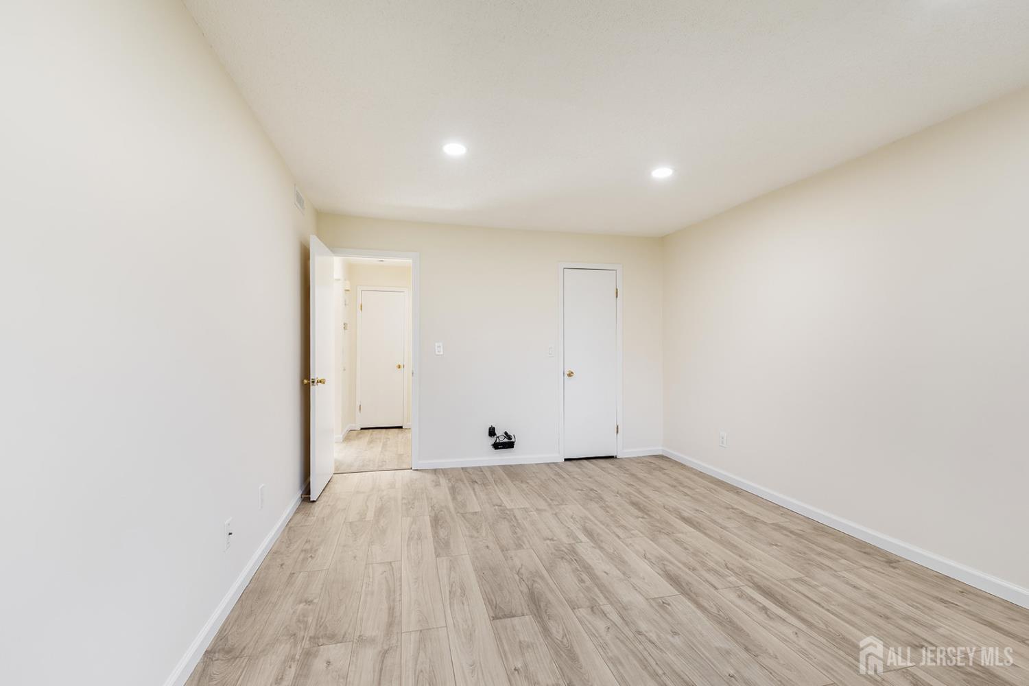 1807 Muriel Court, South Brunswick, NJ, 08540 image 10