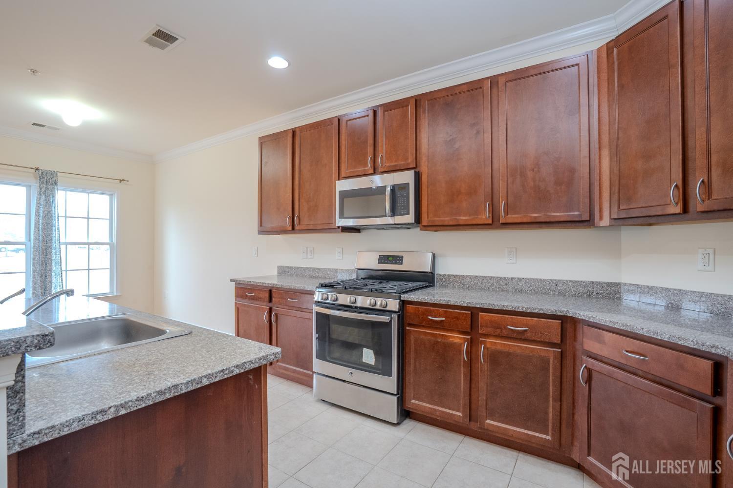 91 Morgan Way, Monroe, NJ, 08831 image 28