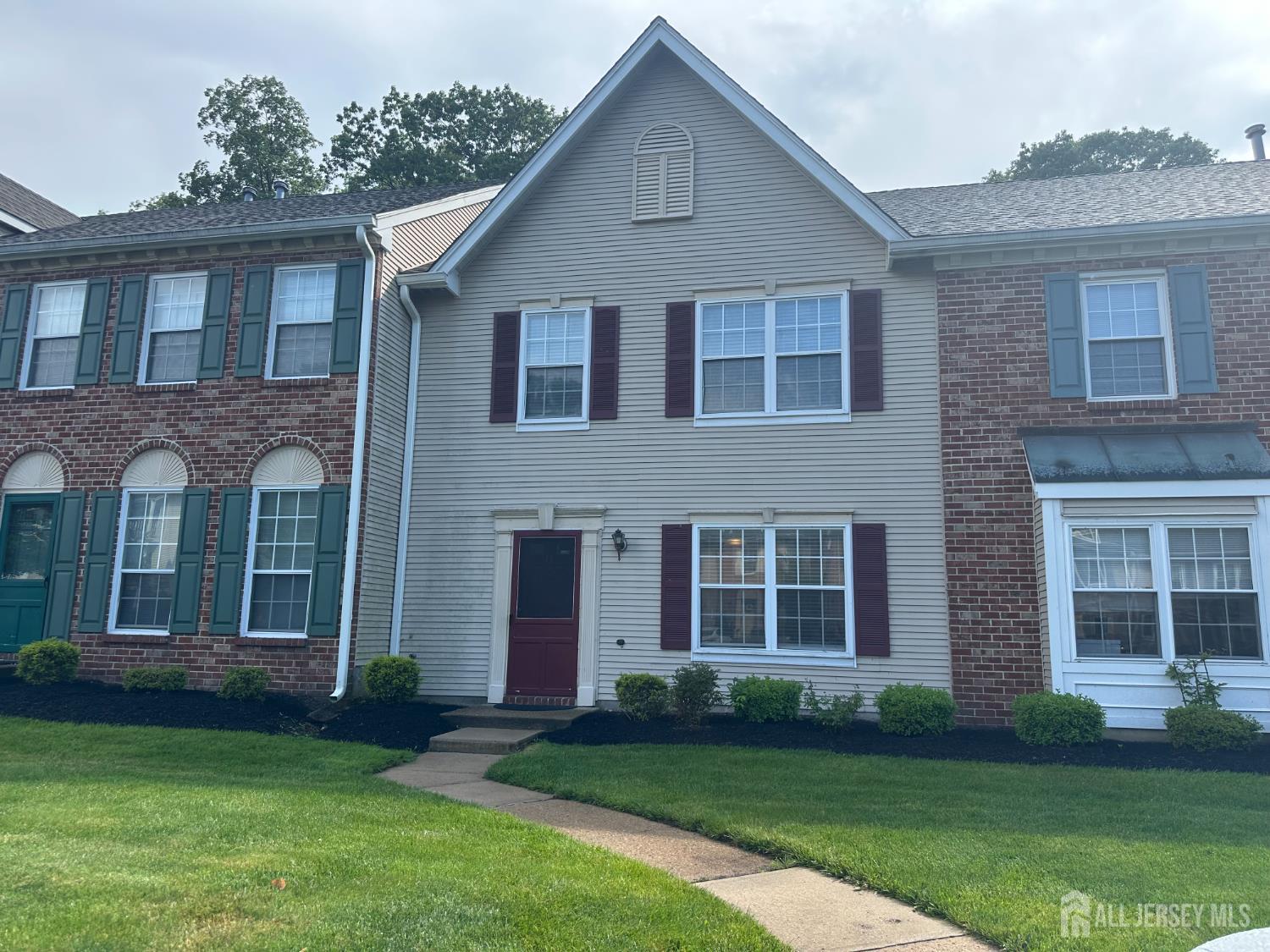 13 Albury Way, North Brunswick, NJ, 08902 image 8