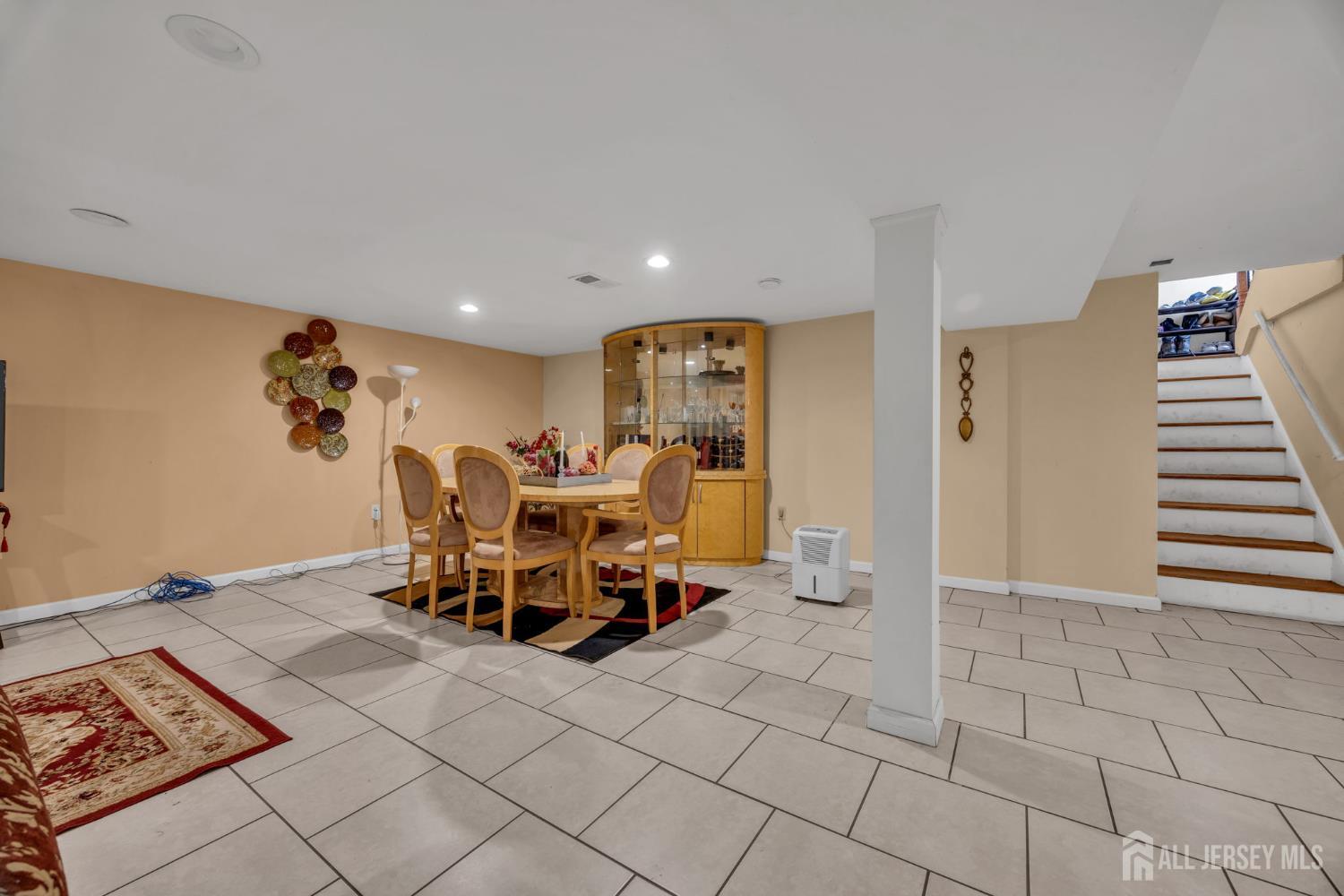 14 Hastings Place, Carteret, NJ, 07008 image 34