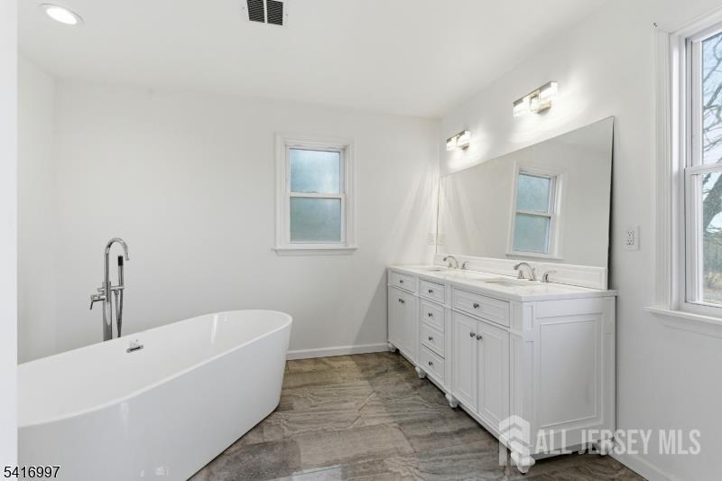 2 Rossi Drive, Clinton Town, NJ, 08809 image 18