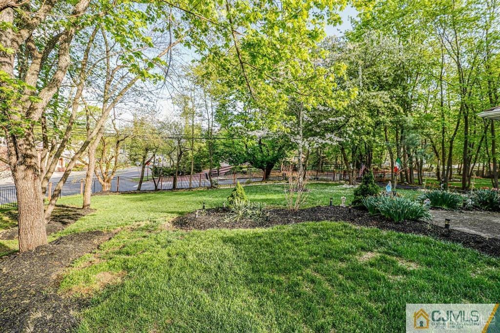 2 Agress Road, Millstone, NJ, 08535 image 37