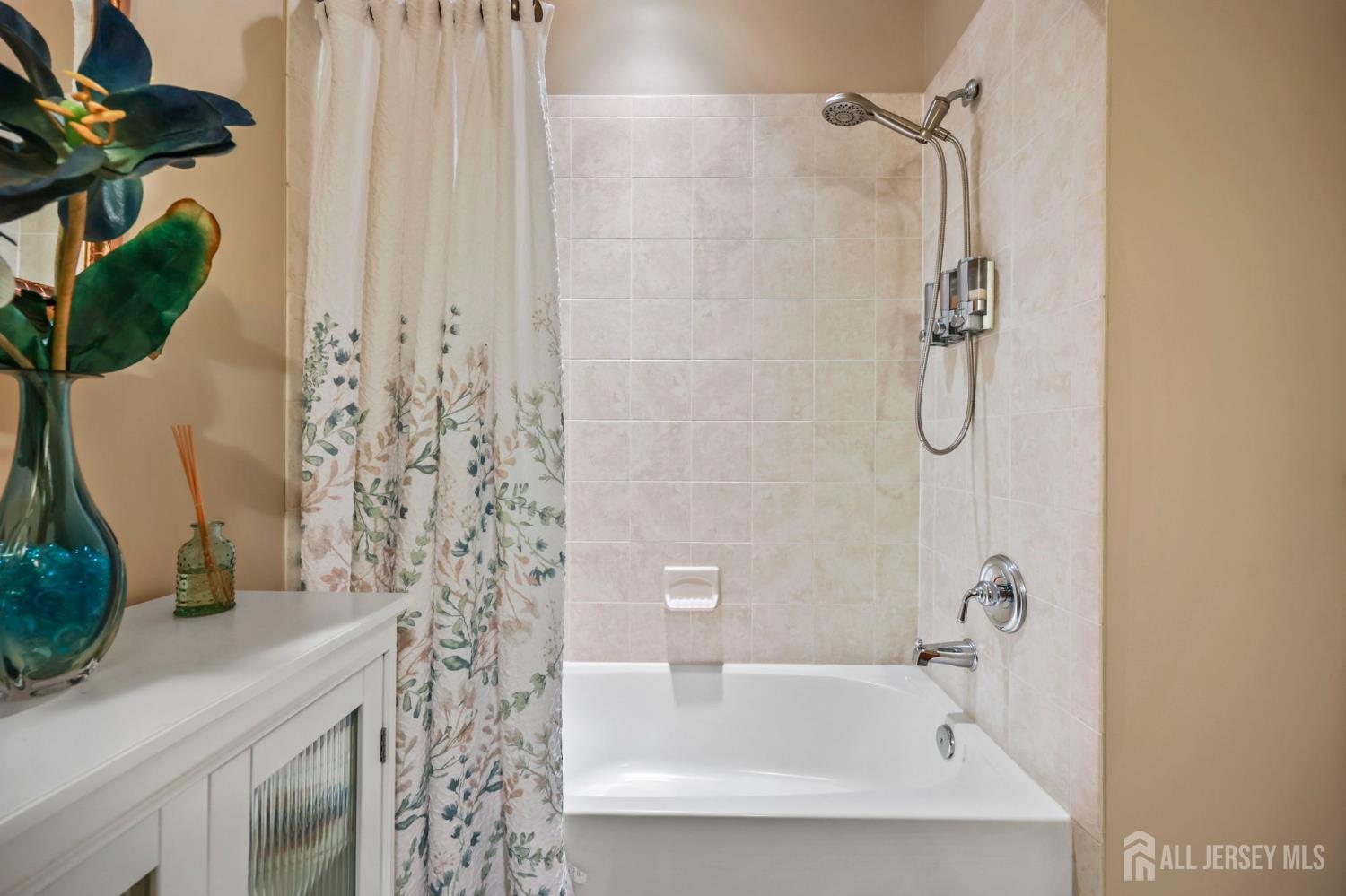 10101 Falston Circle, Old Bridge, NJ, 08857 image 21