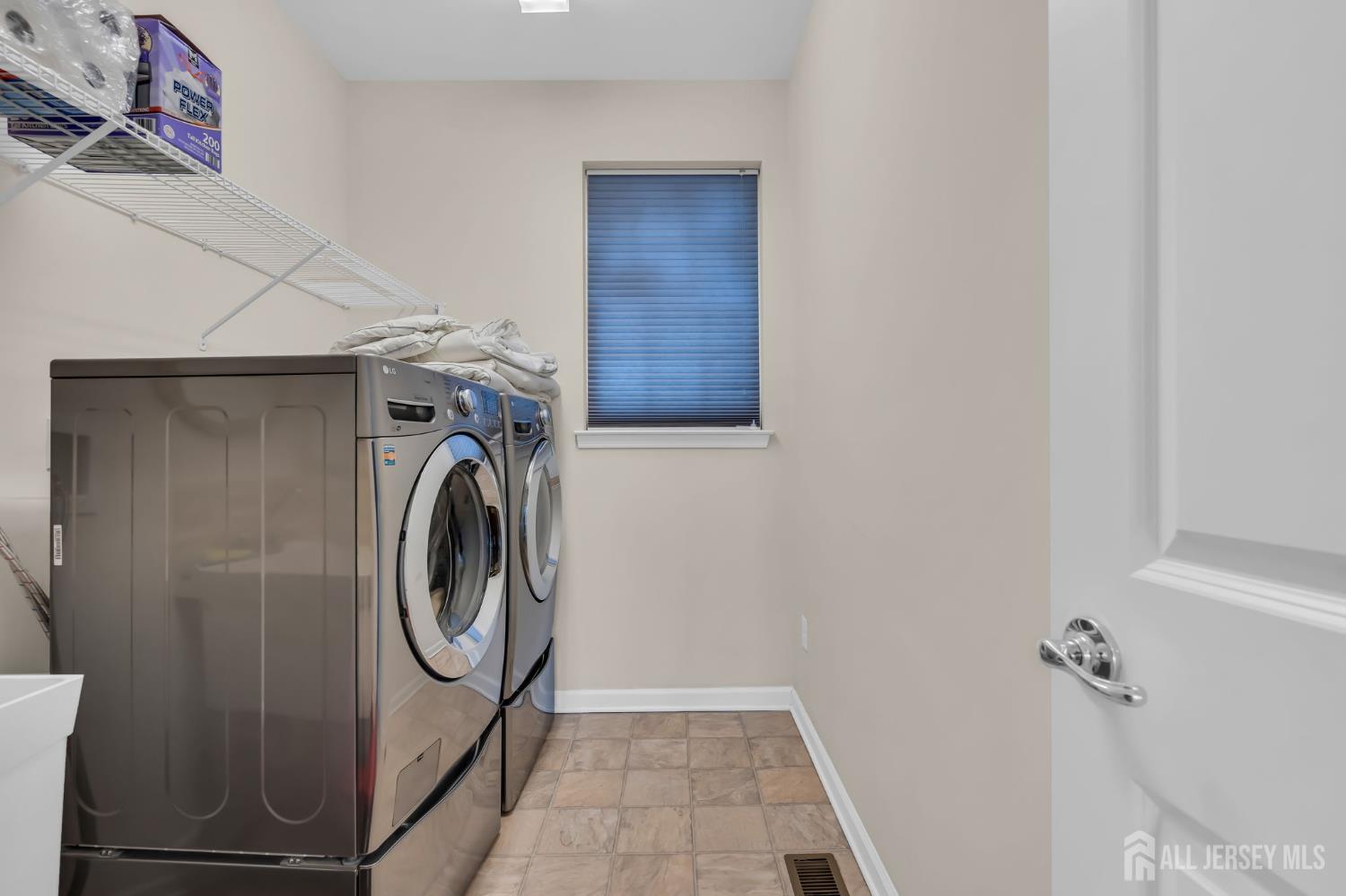 81 N Locust Avenue A, Evesham, NJ, 08053 image 31