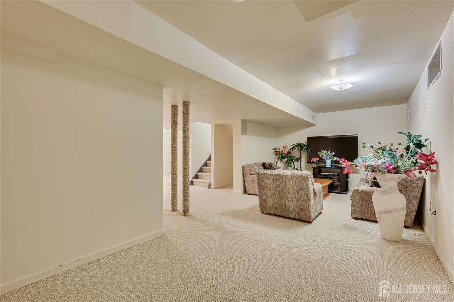 51 Cherrywood Drive, Piscataway, NJ, 08854 image 29