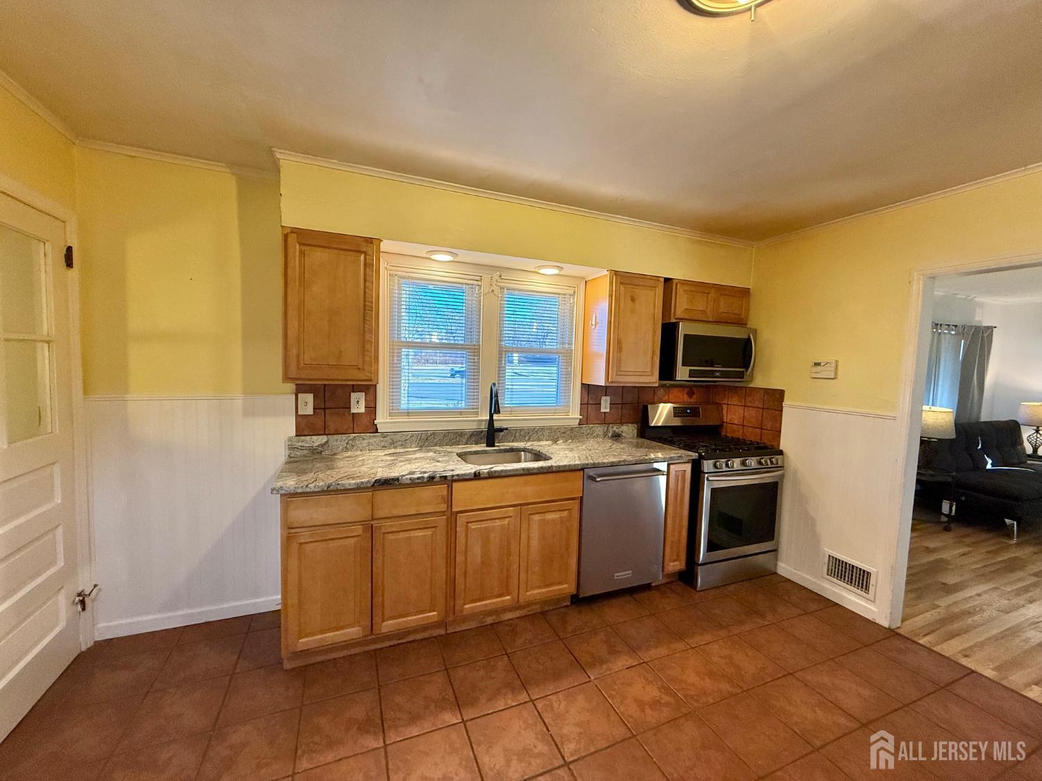 2707 Woodbridge Avenue, Edison, NJ, 08817 image 7