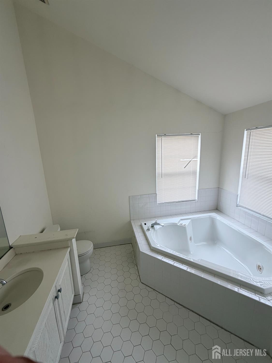 123 Bobolink Court, Wayne, NJ, 07470 image 17