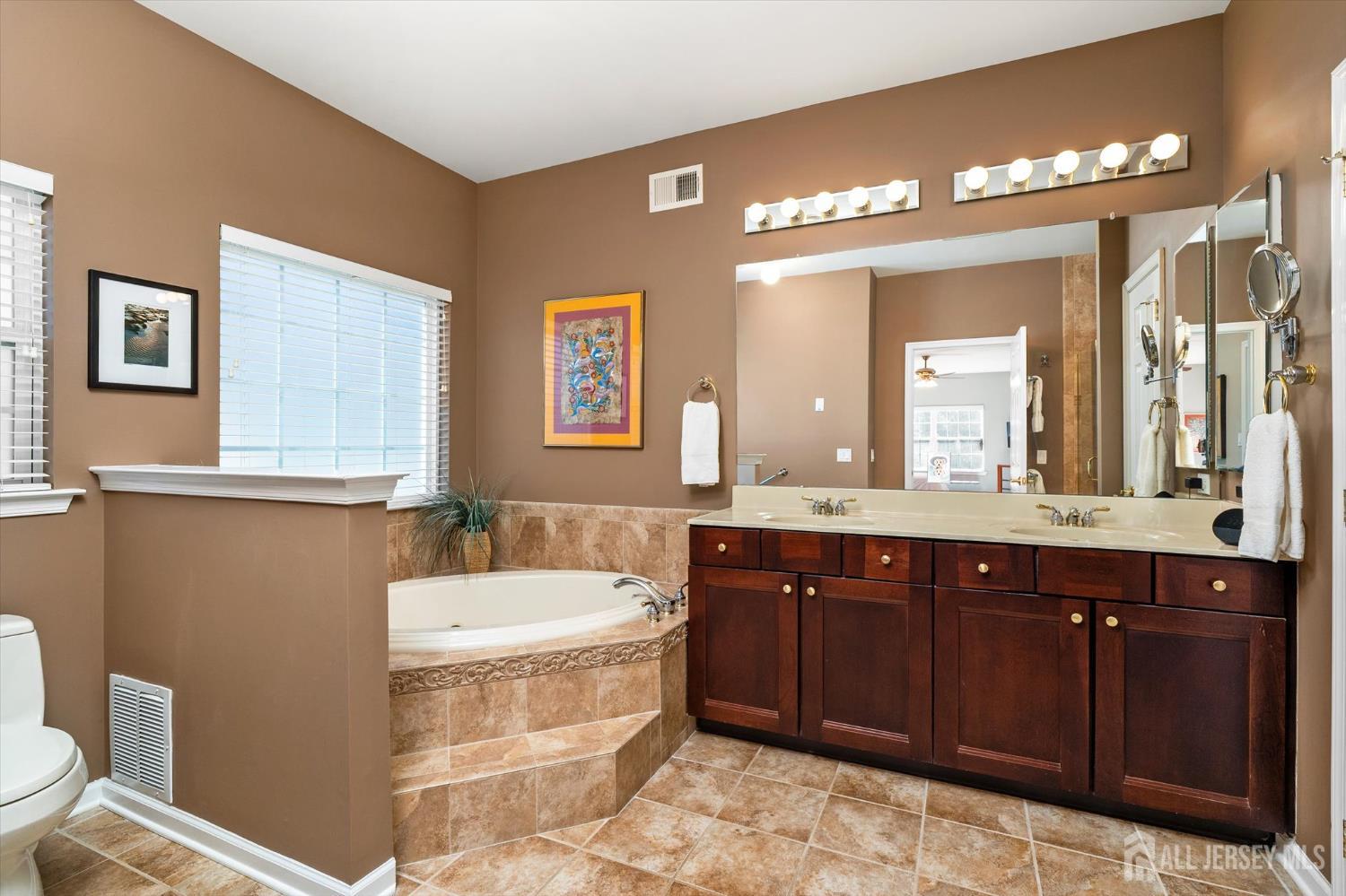 109 Fontaine Court, Monroe, NJ, 08831 image 17