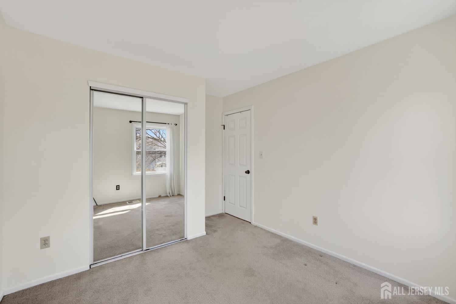 35 Dallenbach Lane, East Brunswick, NJ, 08816 image 14