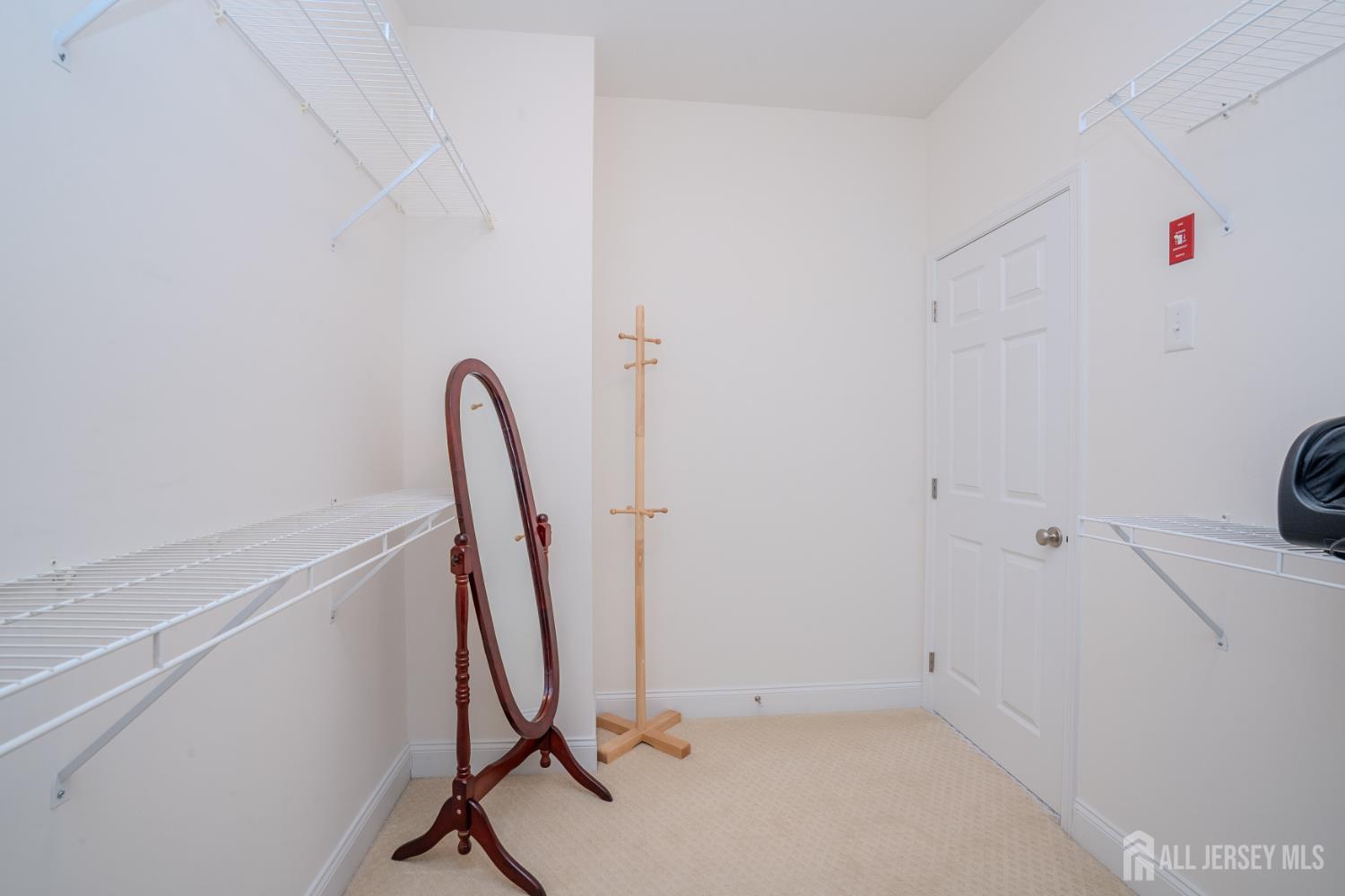 4 Heitz Lane, Hillsborough, NJ, 08844 image 47