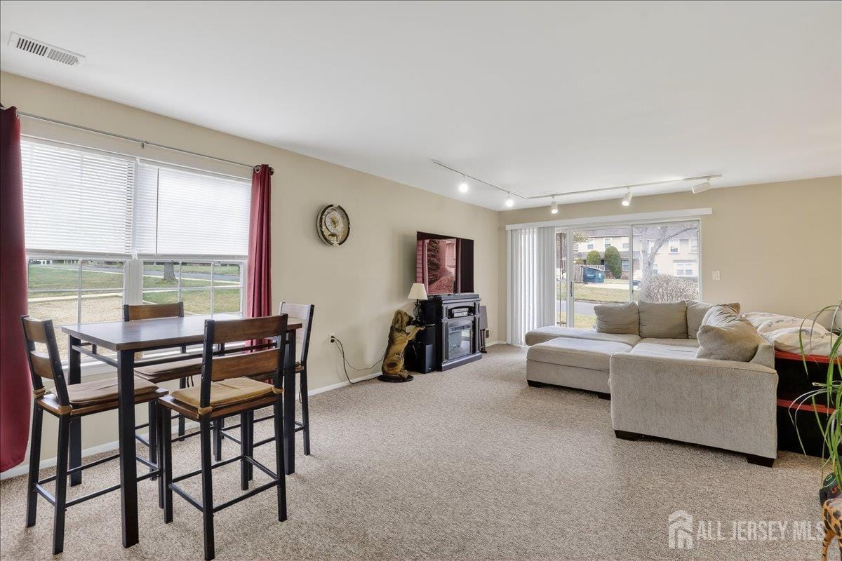 107 Blake Court Image 5