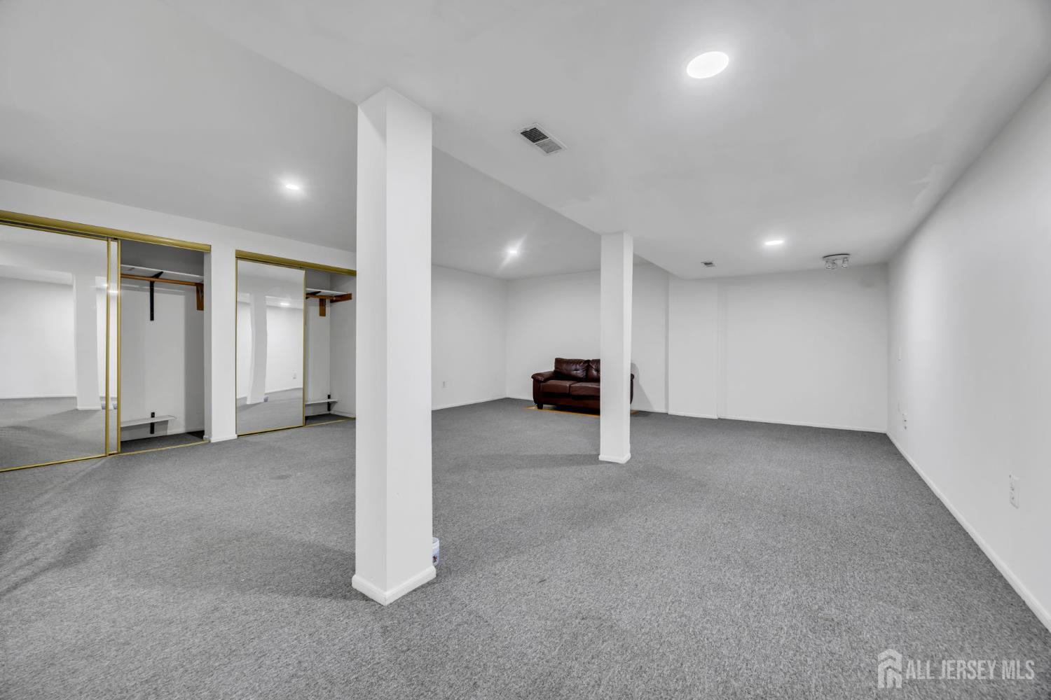 303 Michaels Court, Woodbridge Proper, NJ, 07095 image 21