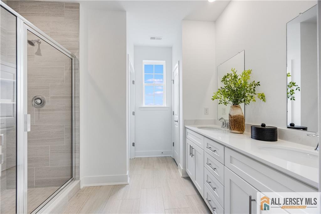 2 Wembley Court, Monroe, NJ, 08831 image 17