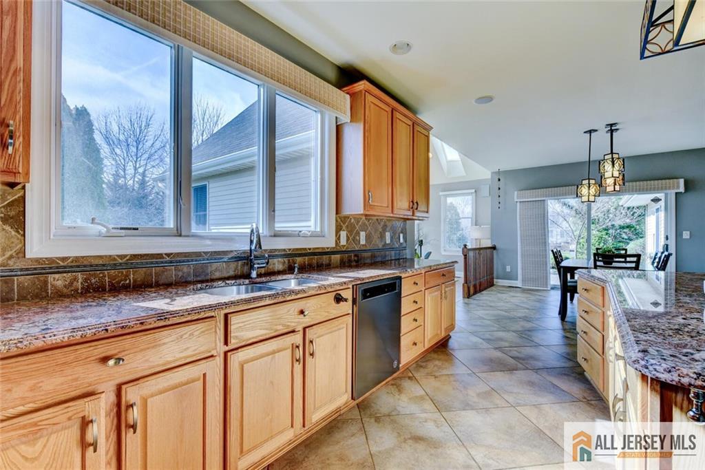 4 Stone Meadow Court, Plainsboro, NJ, 08536 image 37