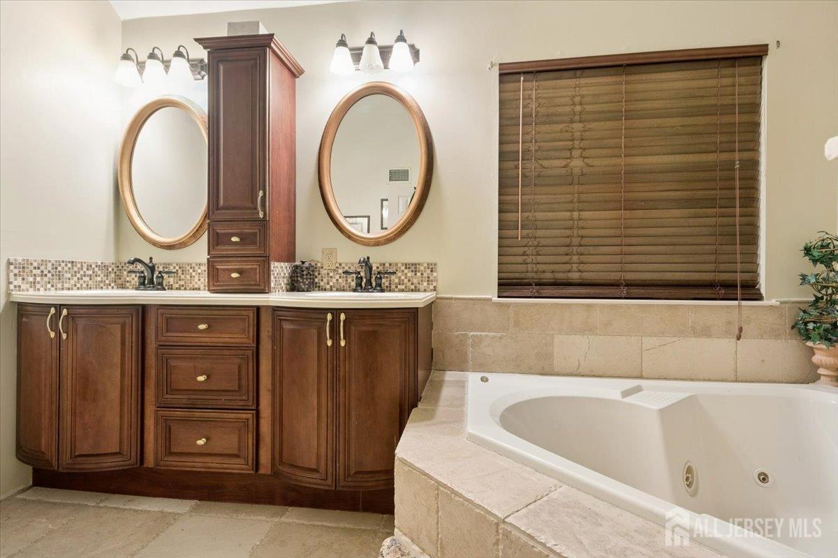 15 Congress Lane, South River, NJ, 08882 image 18