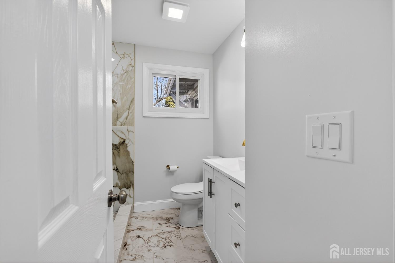 12 N Pennington Road, New Brunswick, NJ, 08901 image 19