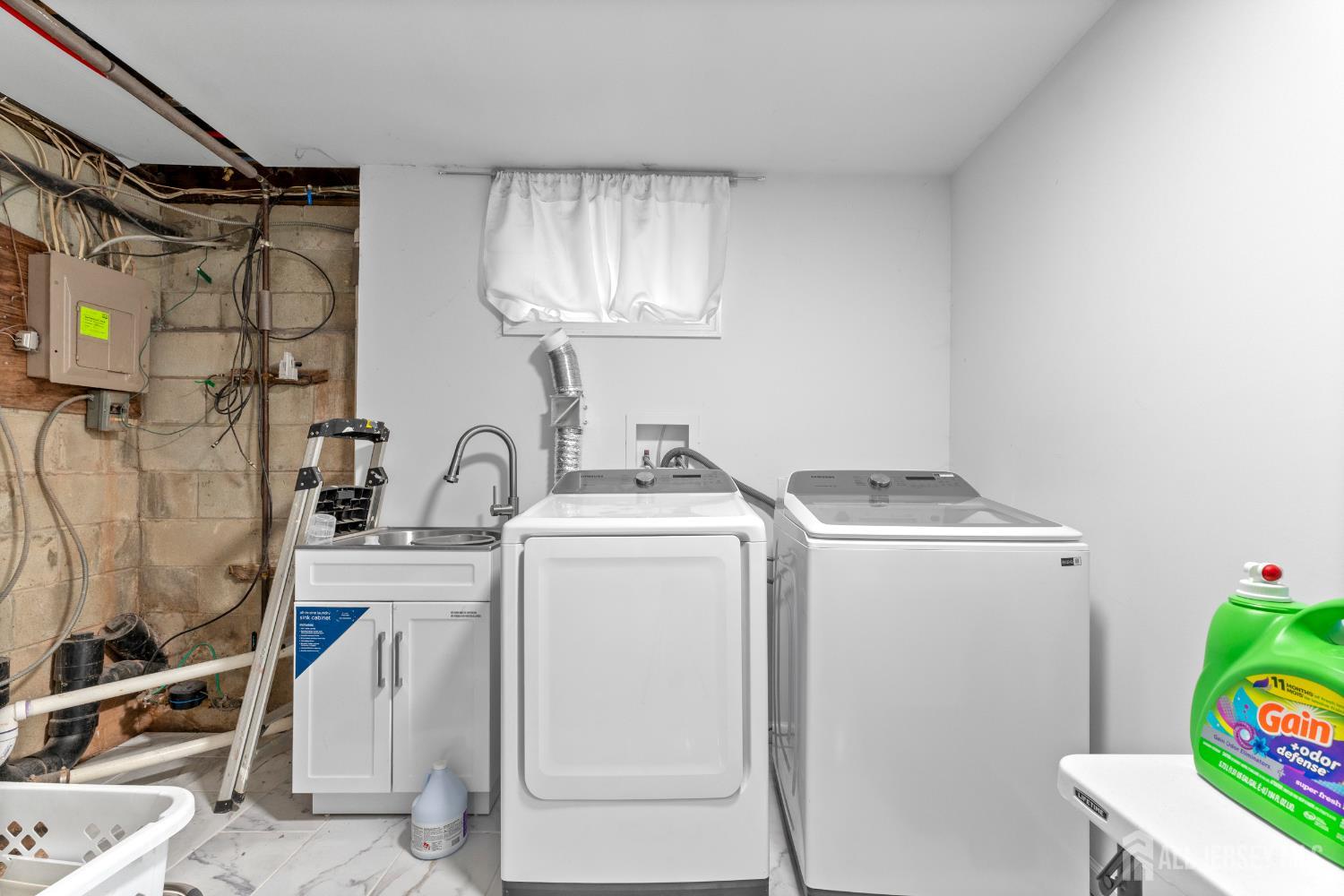 52 Westside Avenue, Avenel, NJ, 07001 image 36