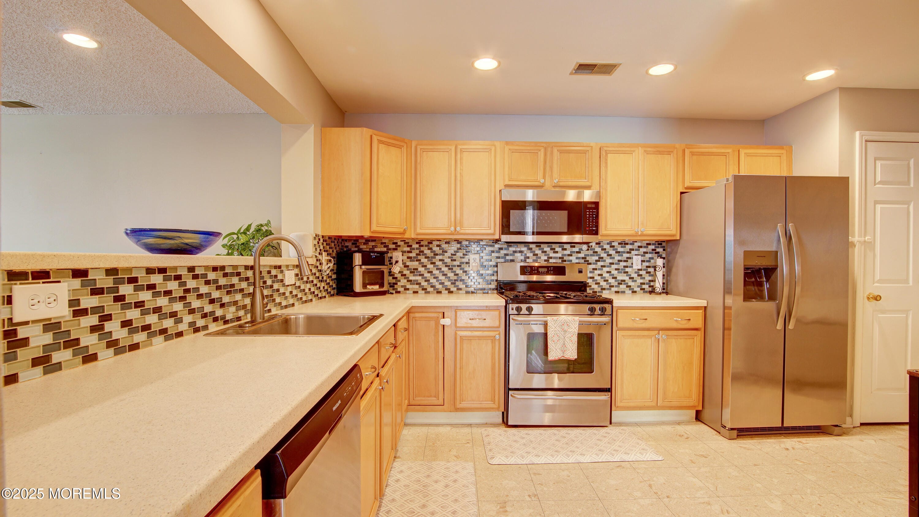 53 Winged Foot Court, Howell, NJ, 07731 image 8