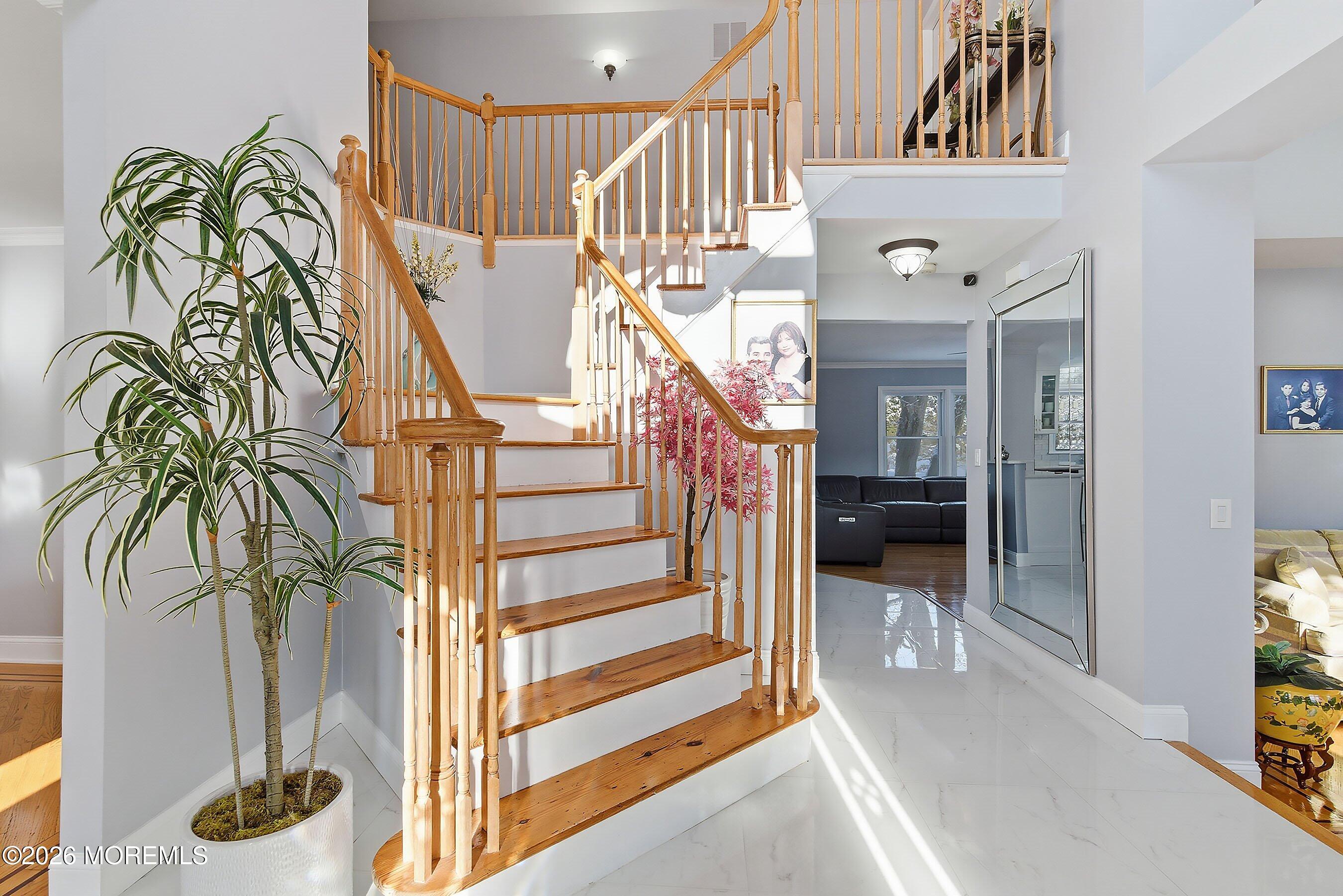 26 Oxford Lane Image 3