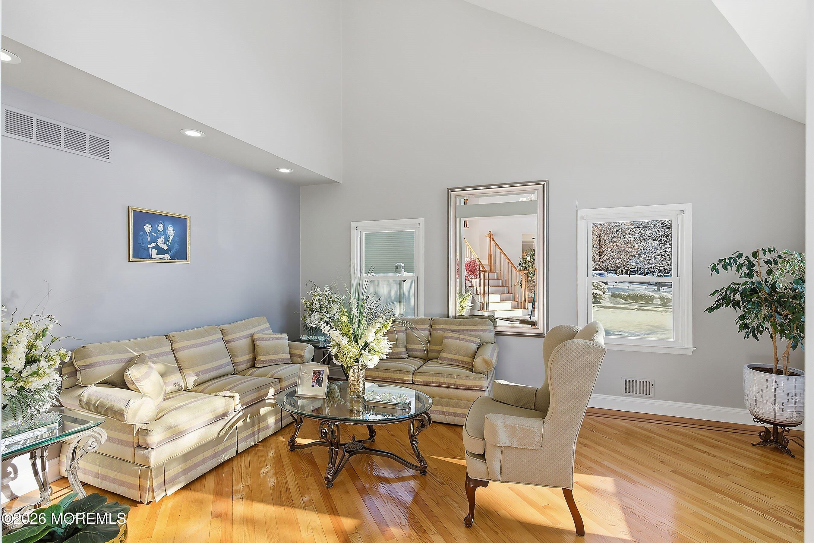 26 Oxford Lane Image 5