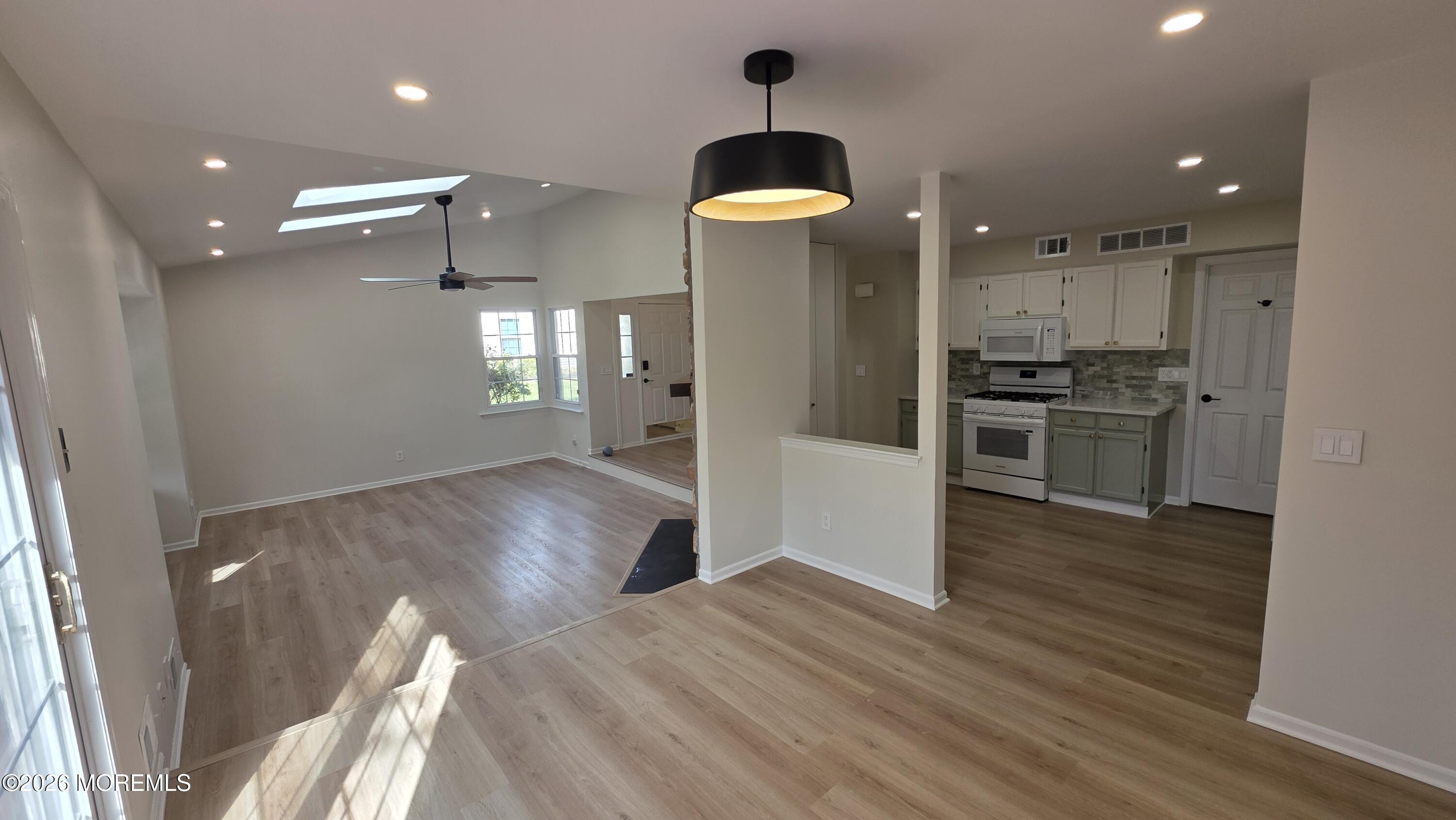 99 Oak Lane, Eatontown, NJ, 07724 image 13