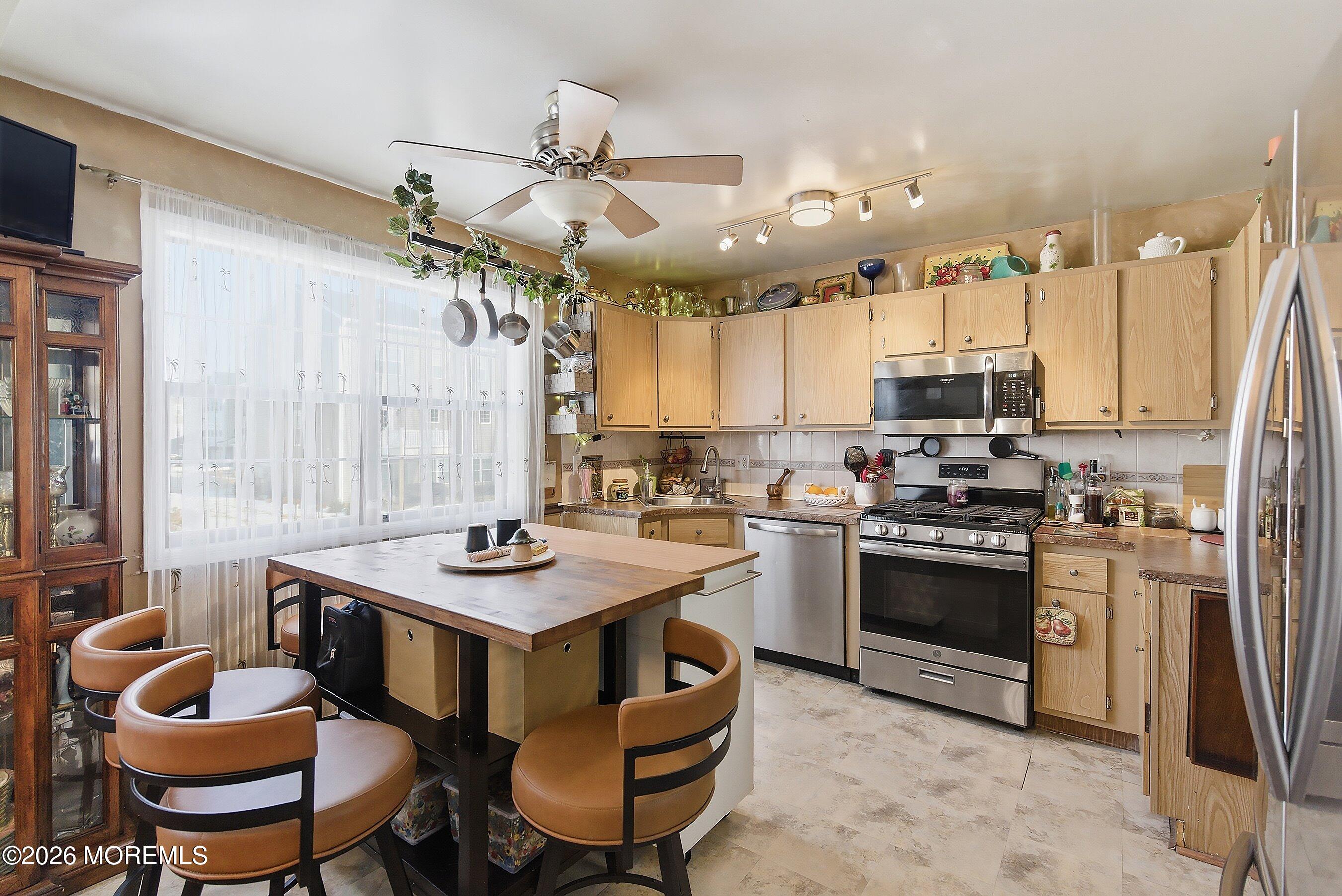 12 Dortmunder Drive, Manalapan, NJ, 07726 image 9