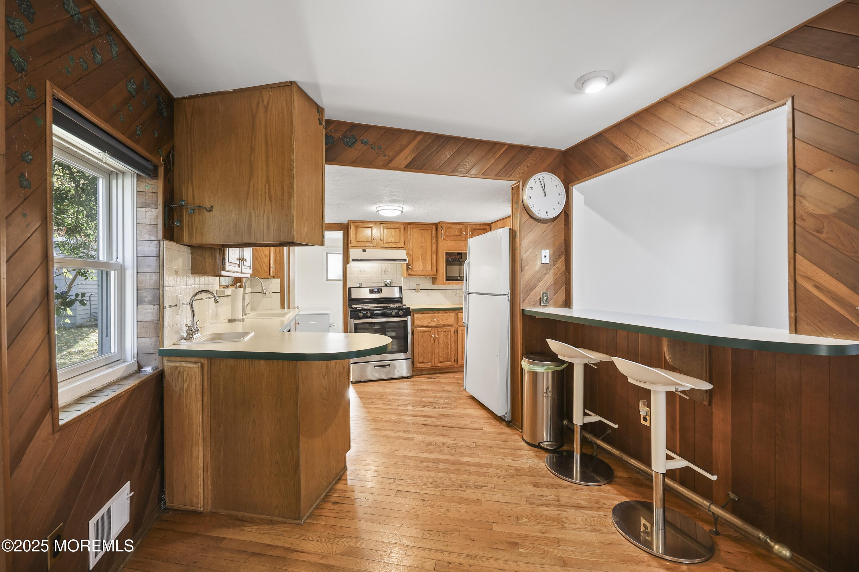 28 Florence Avenue, Leonardo, NJ, 07737 image 6