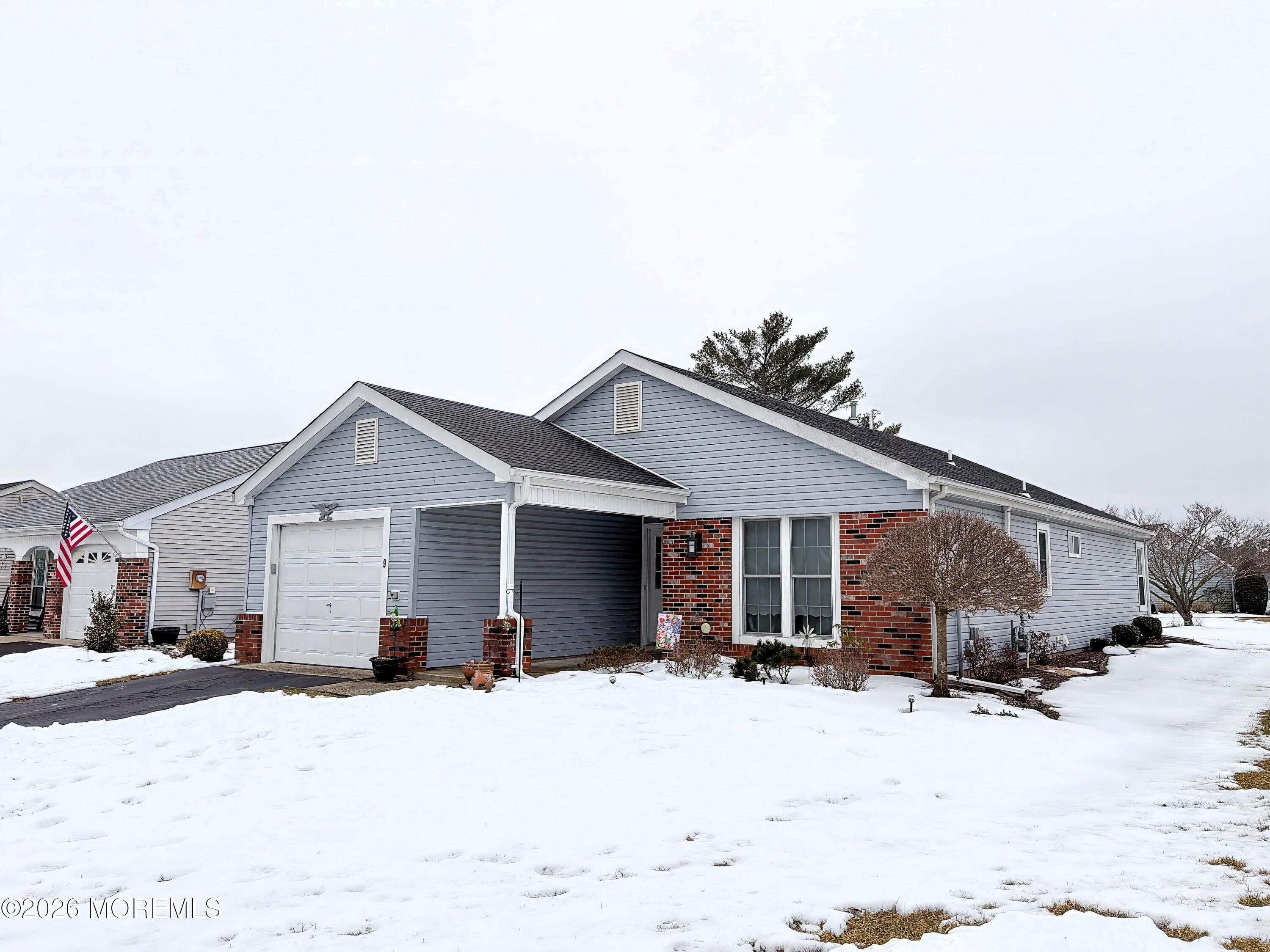 9 Romford Lane Image 2