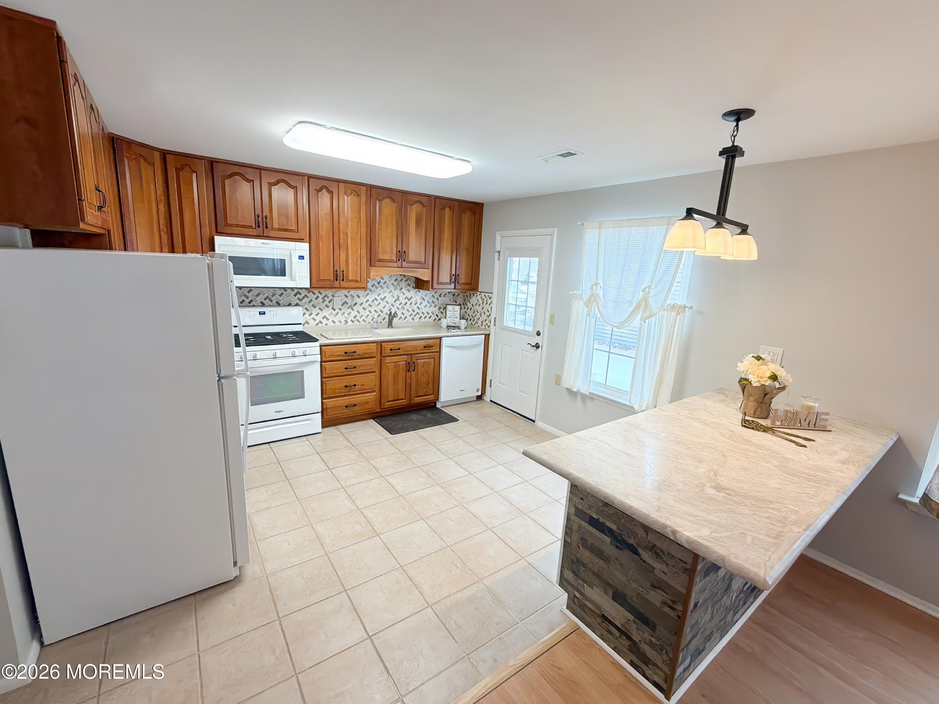 9 Romford Lane, Manchester, NJ, 08759 image 13