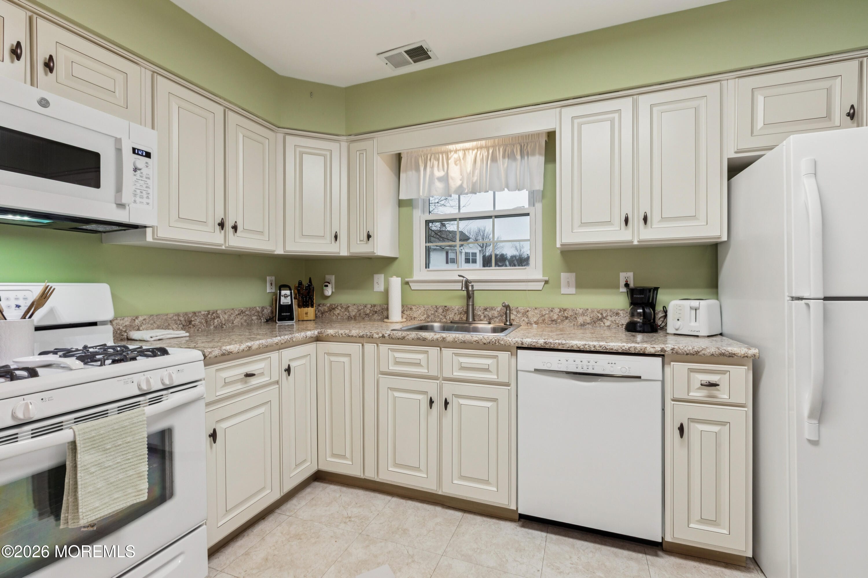 38 Durant Avenue 144, Holmdel, NJ, 07733 image 12