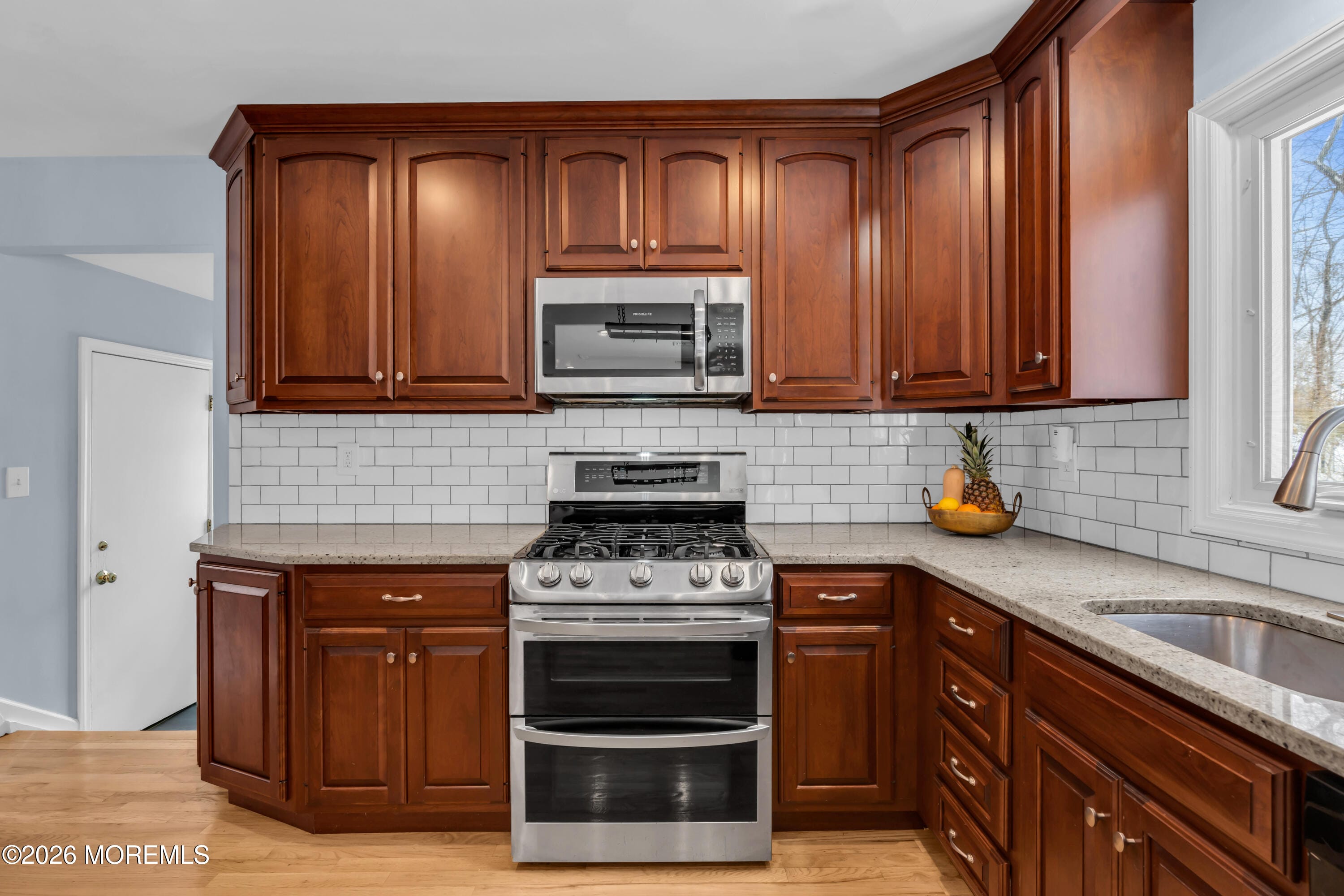 7 Friar Lane, Manalapan, NJ, 07726 image 17