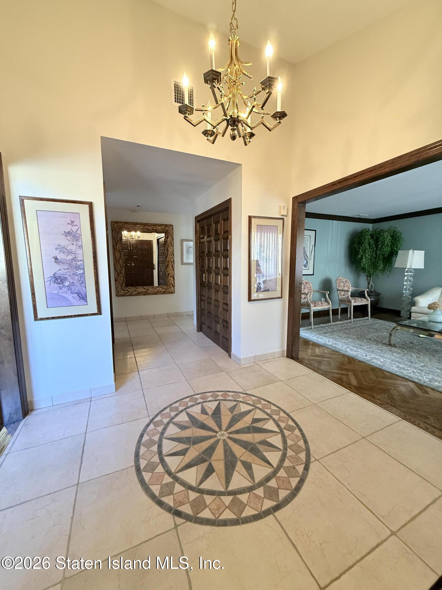 32 Hunt Lane Image 3