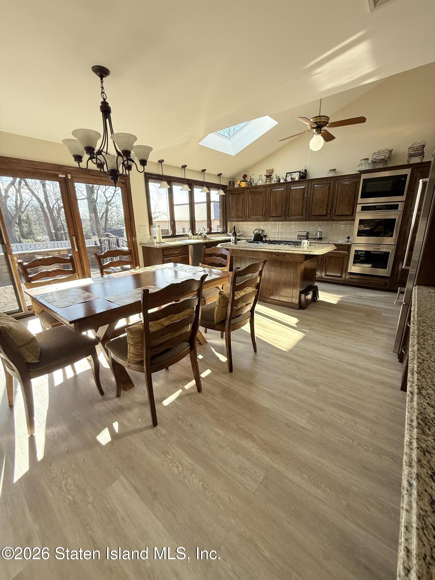 32 Hunt Lane, Staten Island, NY, 10304 image 12