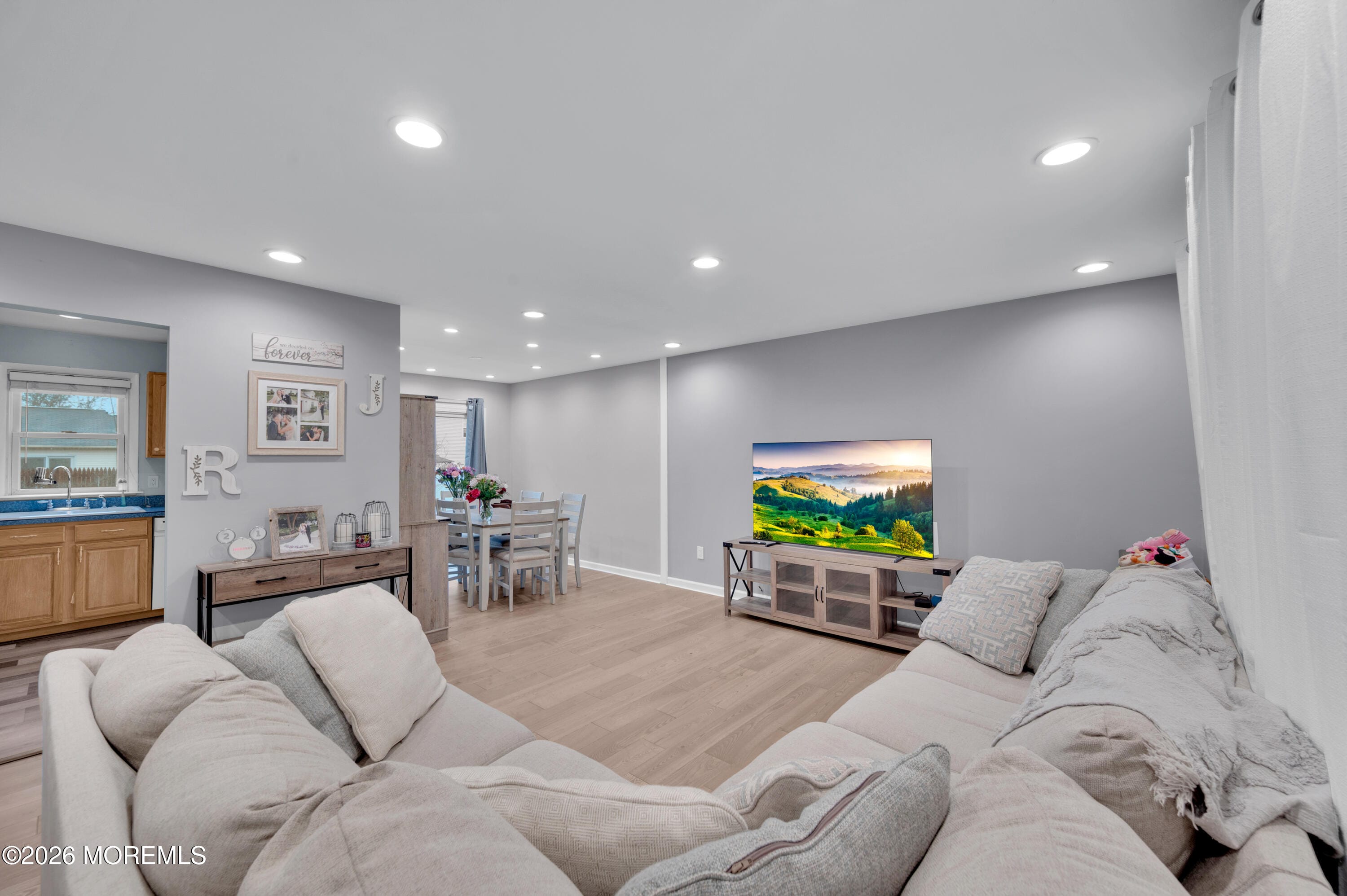 425 National Union Boulevard Image 3