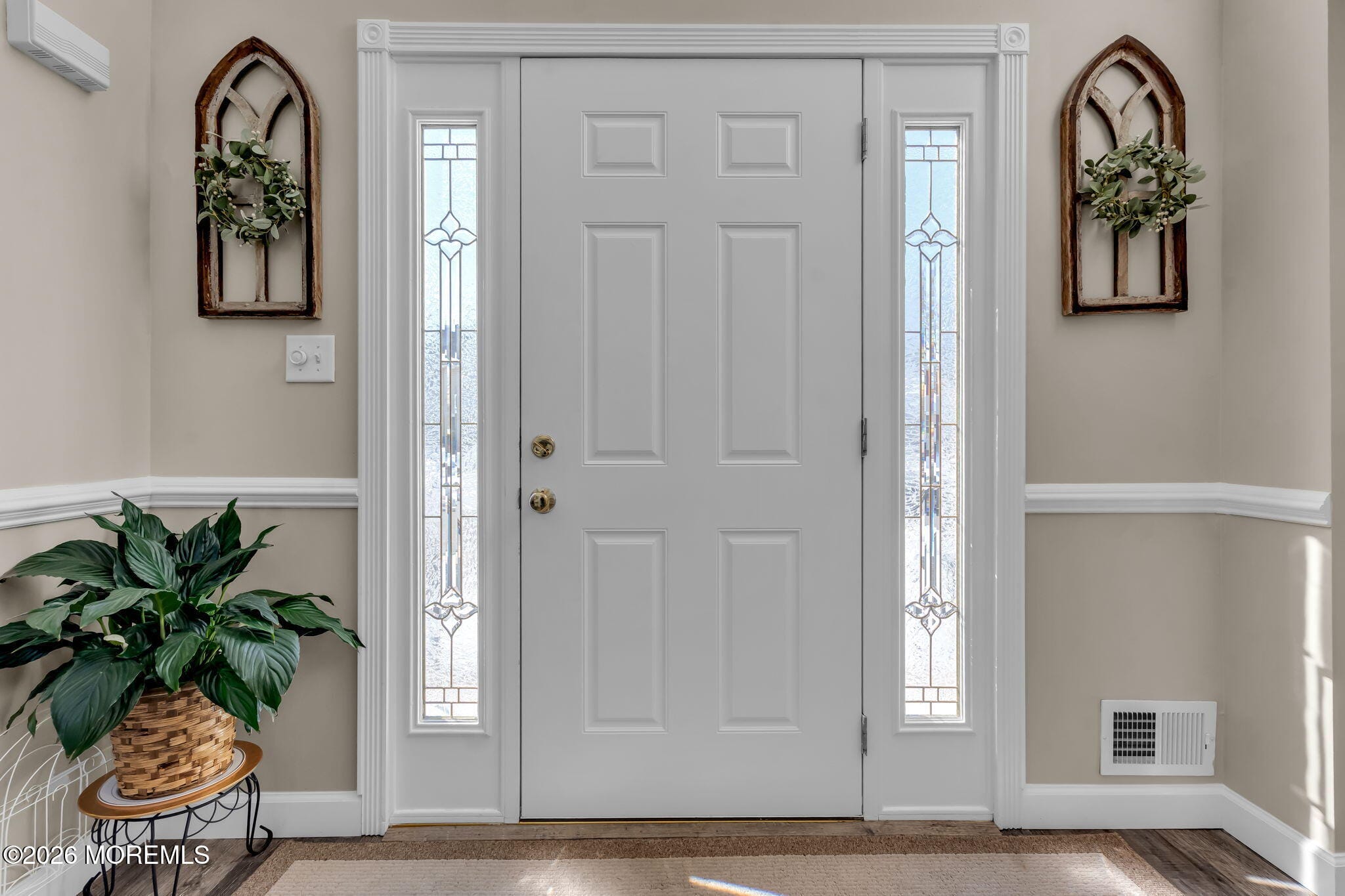 8 Heritage Drive Image 5