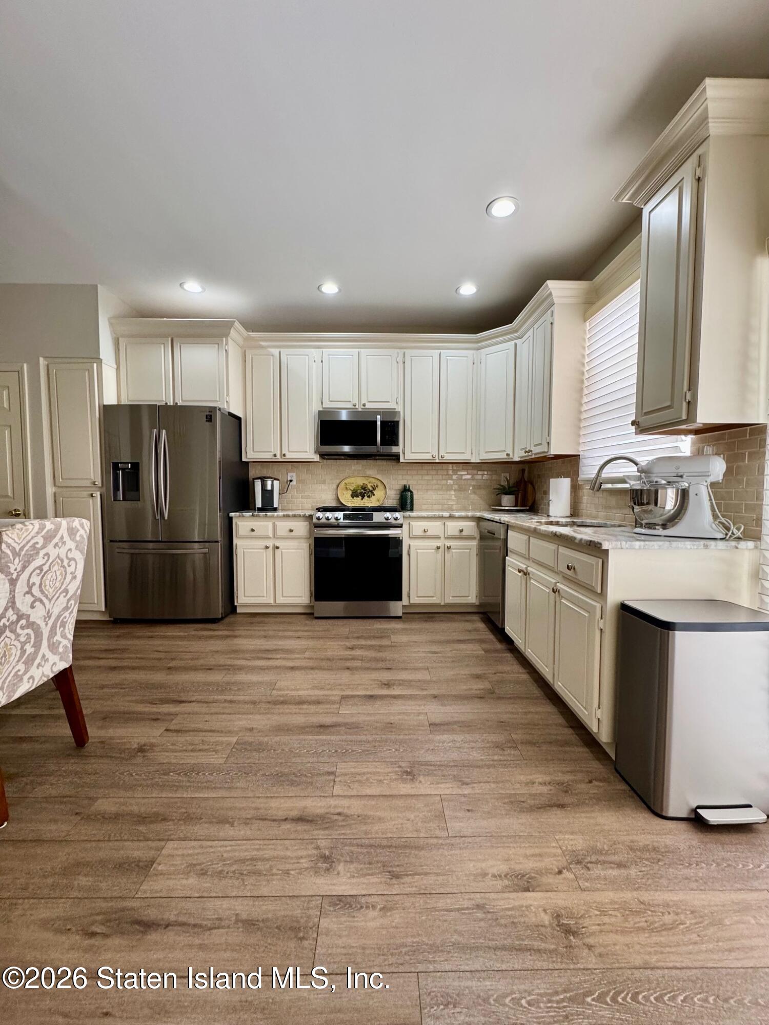 71 Pond Street, Staten Island, NY, 10309 image 19