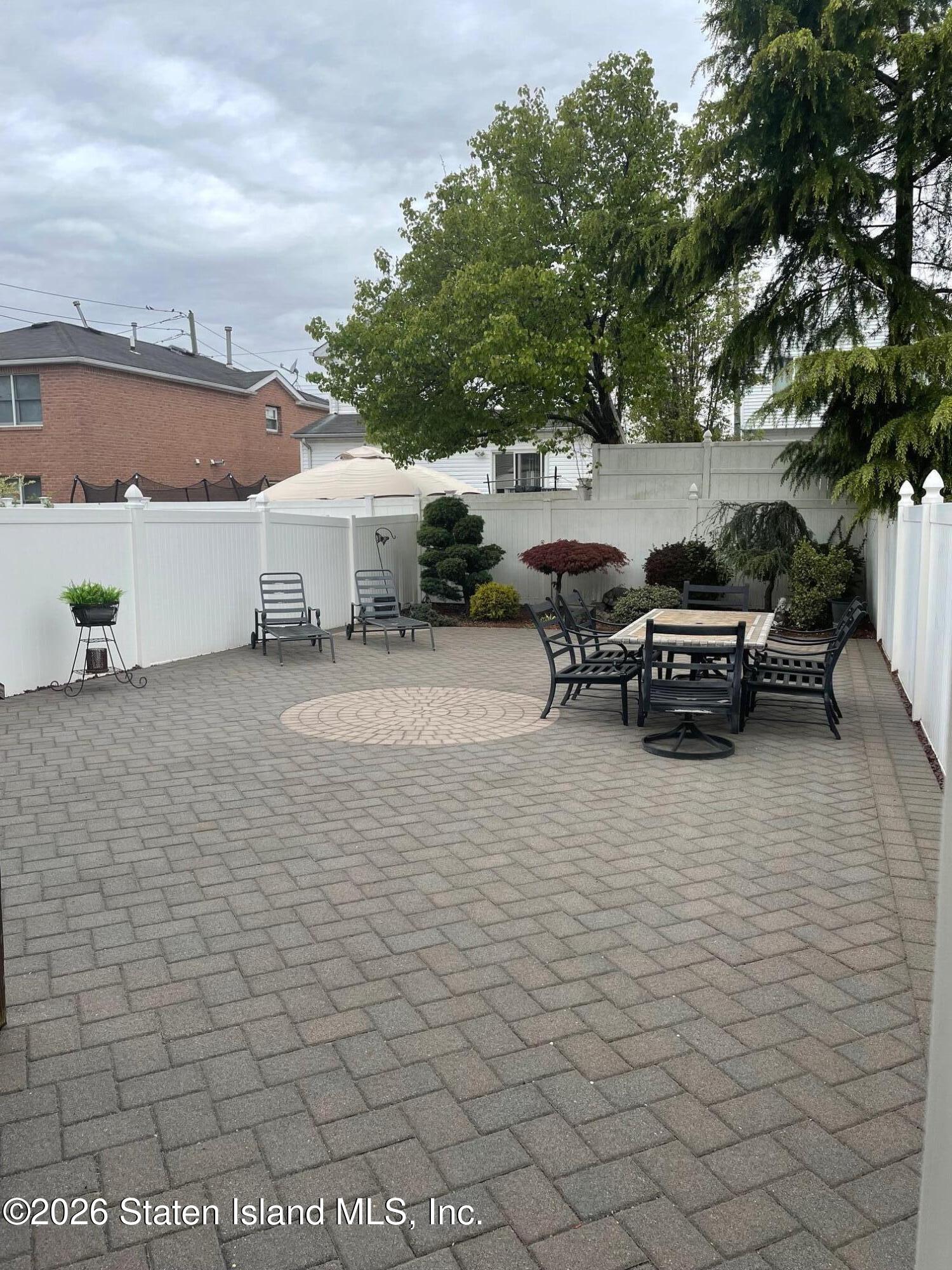 71 Pond Street Image 5