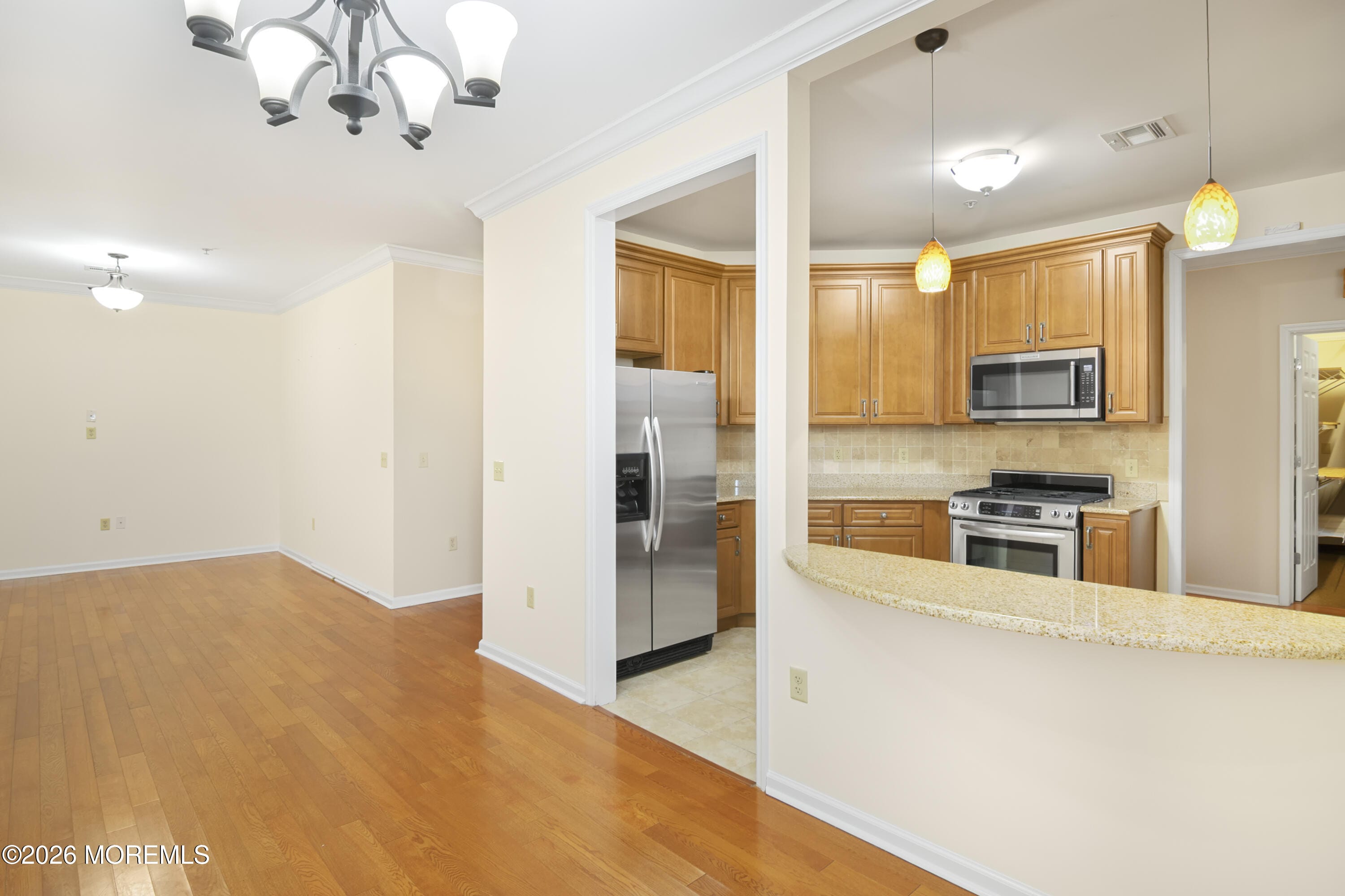 424 Regency Place 424, Woodbridge, NJ, 07095 image 7