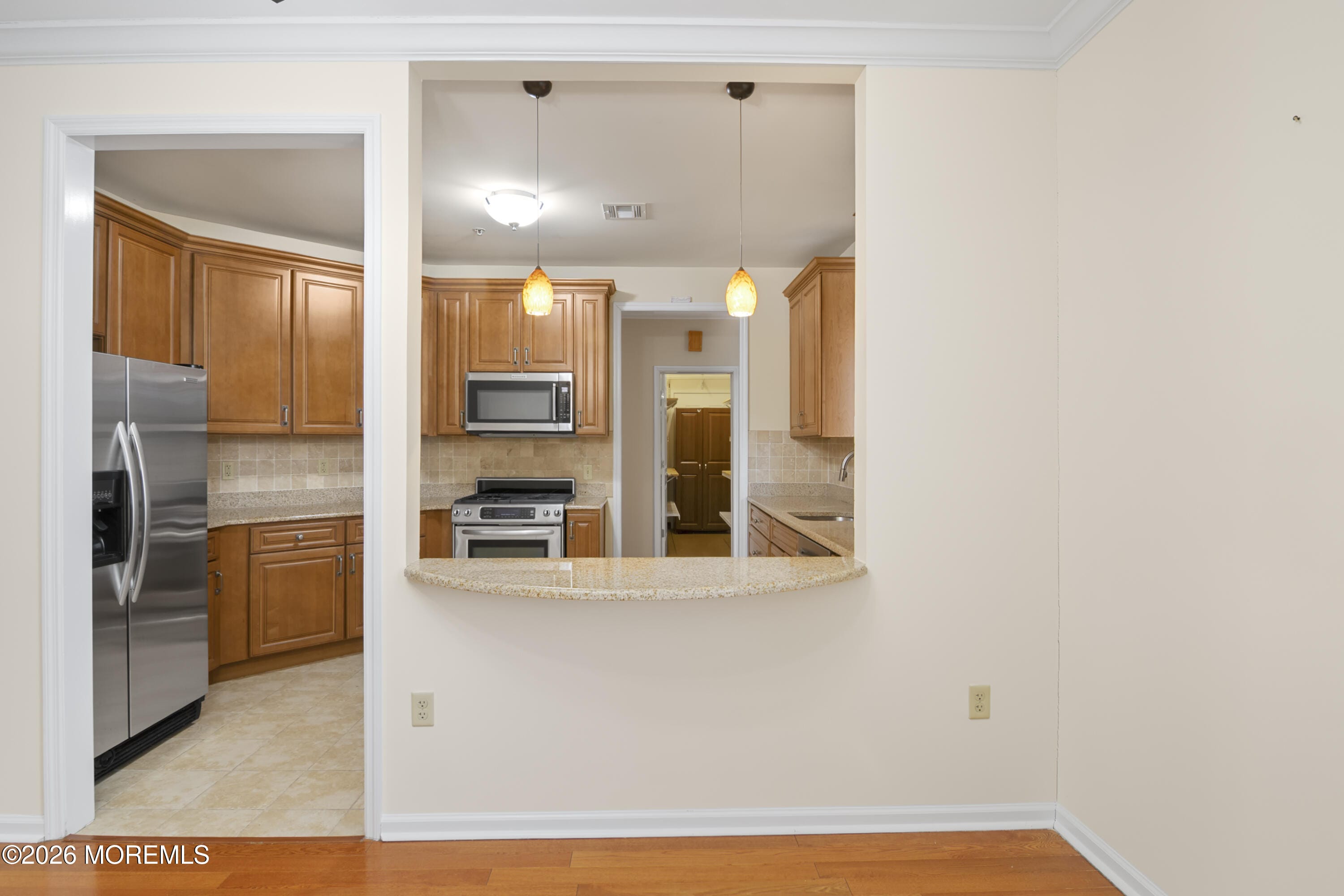 424 Regency Place 424, Woodbridge, NJ, 07095 image 8