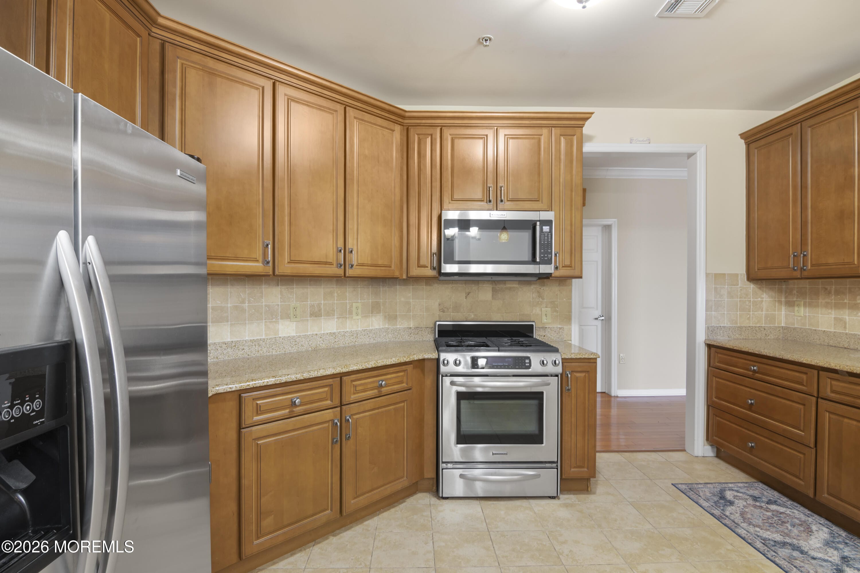 424 Regency Place 424, Woodbridge, NJ, 07095 image 10